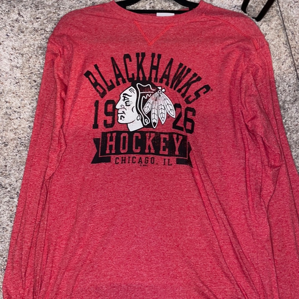 Blackhawks long sleeve